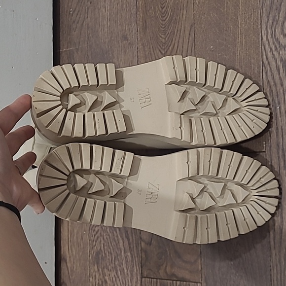 NWT ZARA FLAT ANKLE BOOTS ECRU WHITE 2154/910 SZ 6.5 - Picture 6 of 8